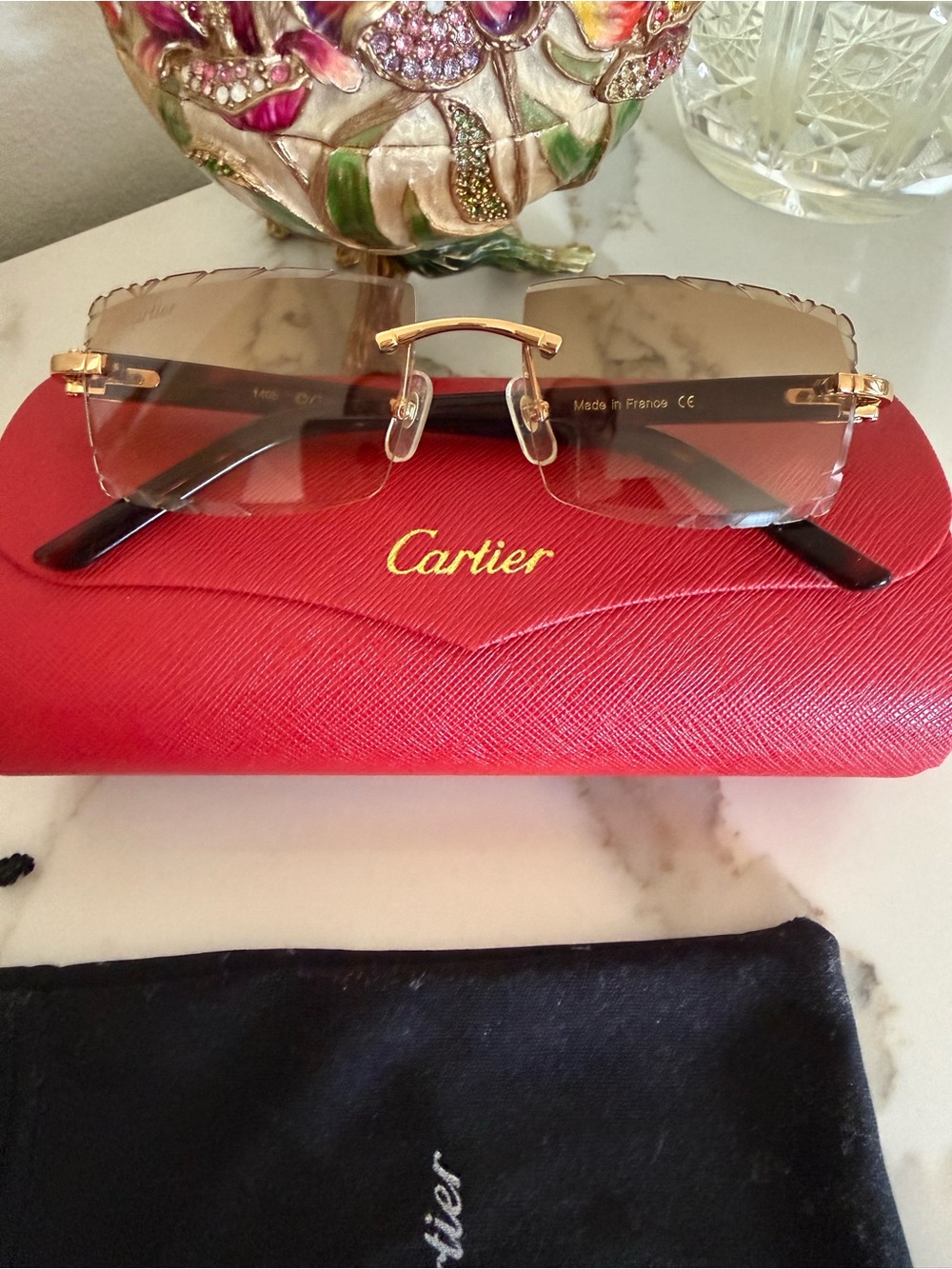 Cartier Tortoiseshell Temple Sunglasses with Gold Accents and Brown Lenses - Picture 3 of 9